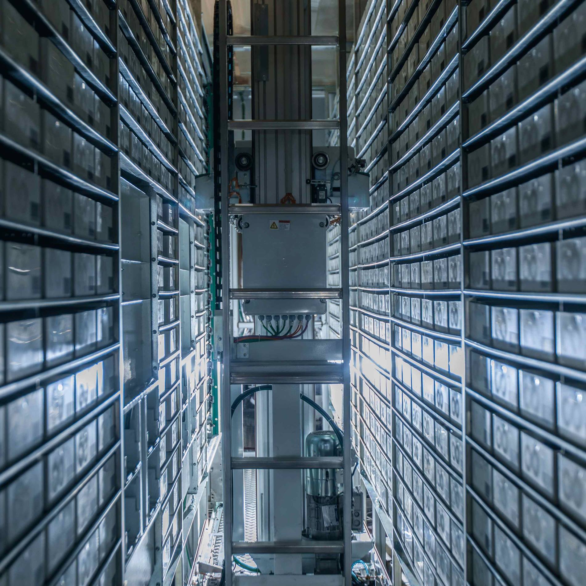Kommissionierautomat BoxPicker